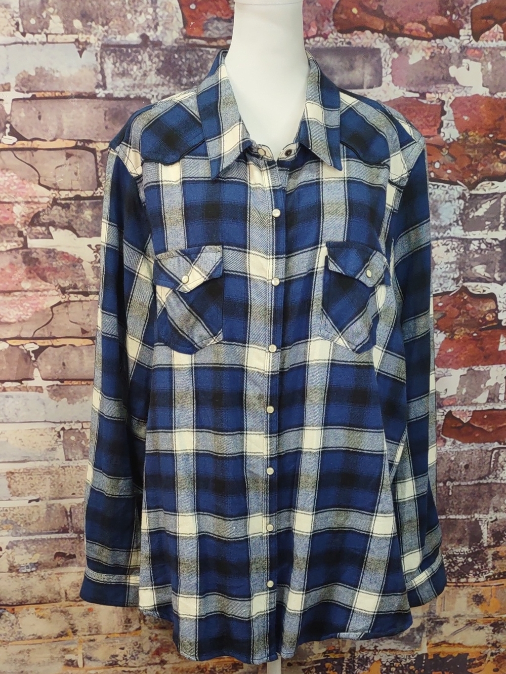 Mossimo Supply Co. Plaid Flannel Western Snap Front Shirt